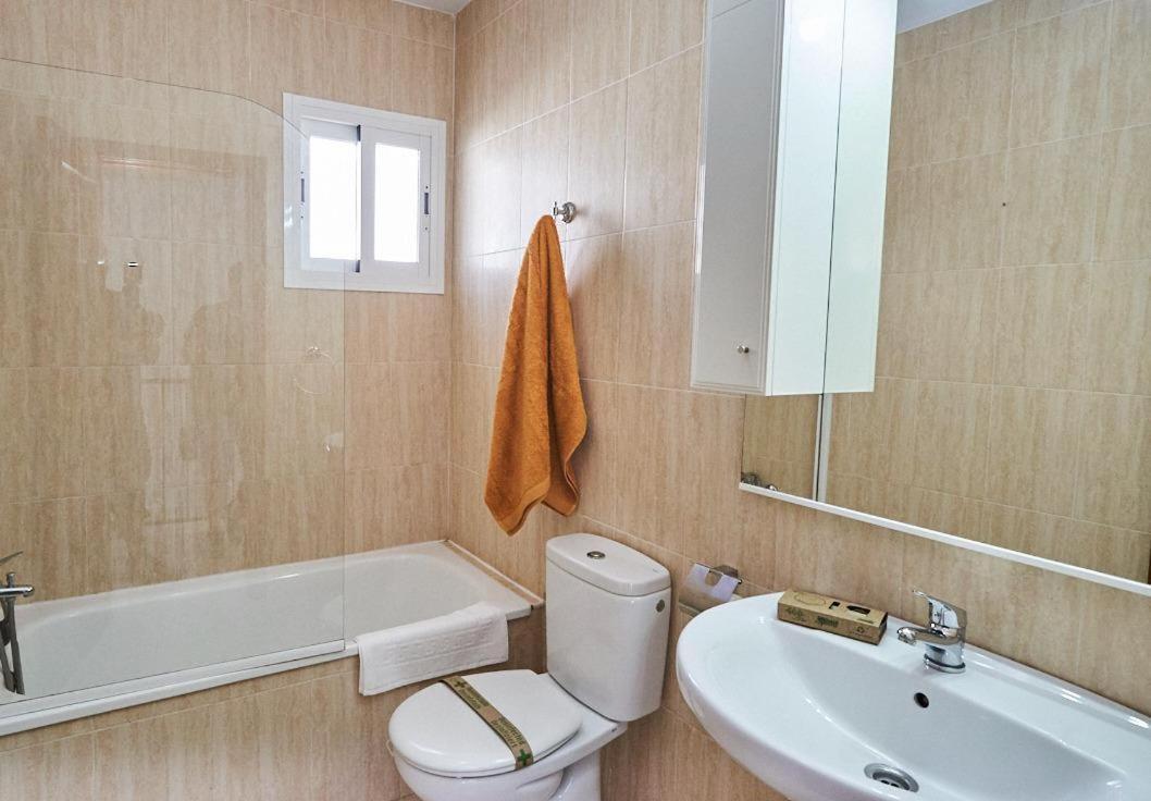 Villa Pura - Private Jacuzzi & Heated Pool Nerja Buitenkant foto