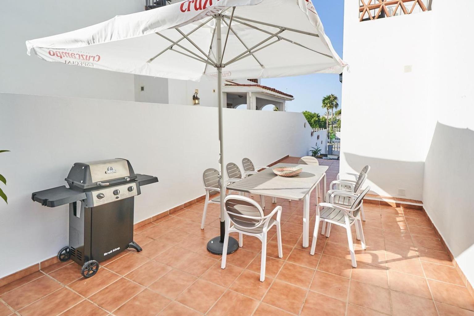 Villa Pura - Private Jacuzzi & Heated Pool Nerja Buitenkant foto